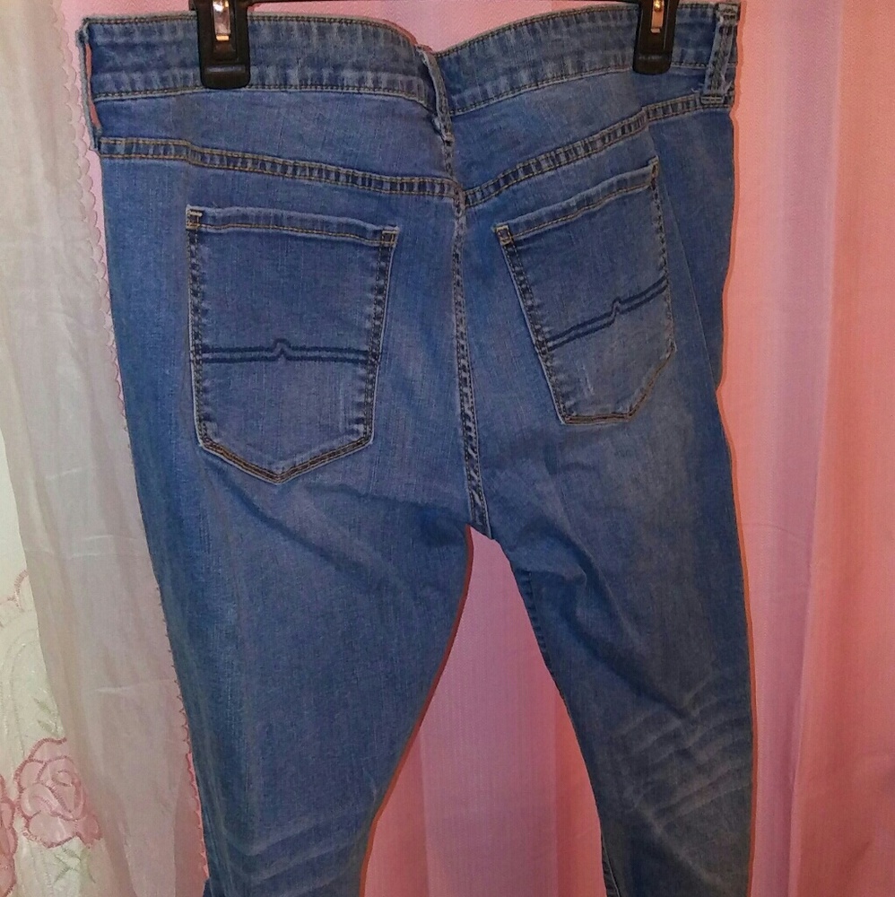Blue skinny jeans